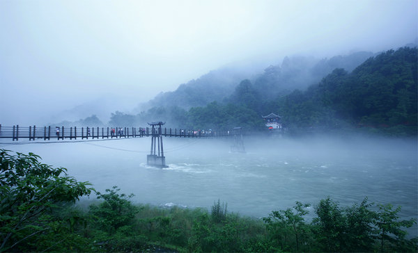 �����ű���������Ӣ